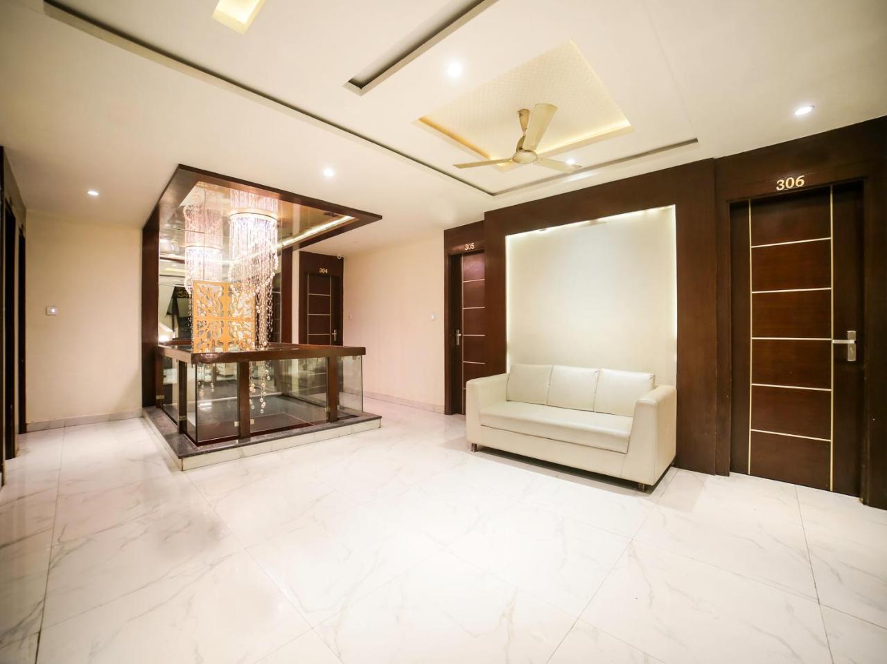 Oyo 10277 Hotel Delux Golden Аджмер Екстериор снимка