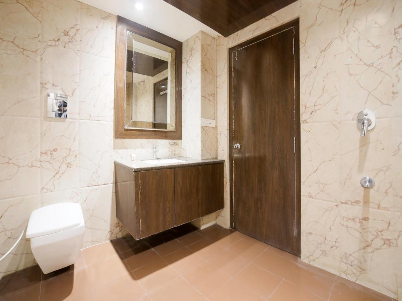 Oyo 10277 Hotel Delux Golden Аджмер Екстериор снимка
