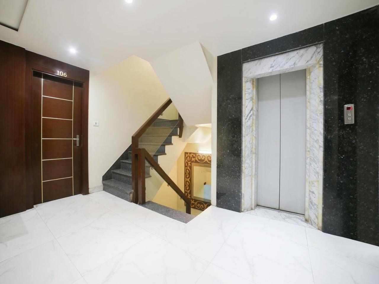 Oyo 10277 Hotel Delux Golden Аджмер Екстериор снимка